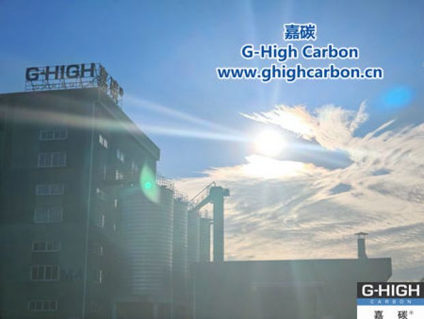 下班時(shí)分，天空上演白云盛宴，員工紛紛記錄美好時(shí)刻。
